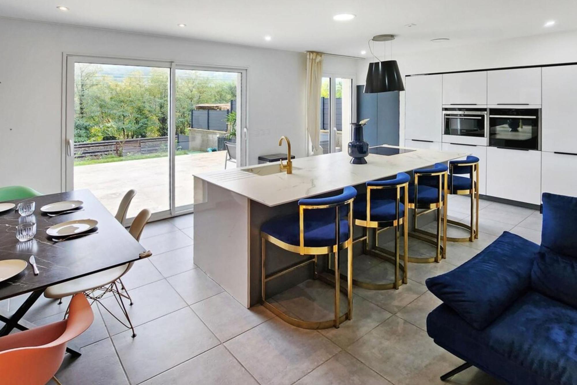 Villa Collonges Holiday home *